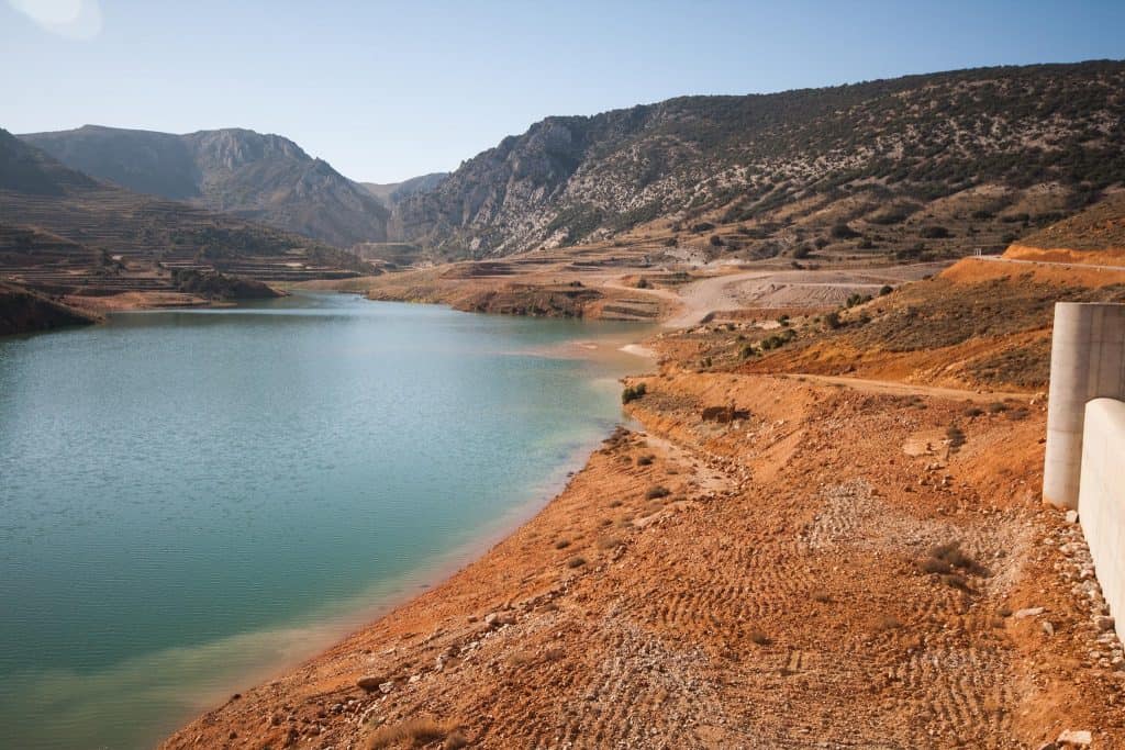Fotografía embalse para licitación